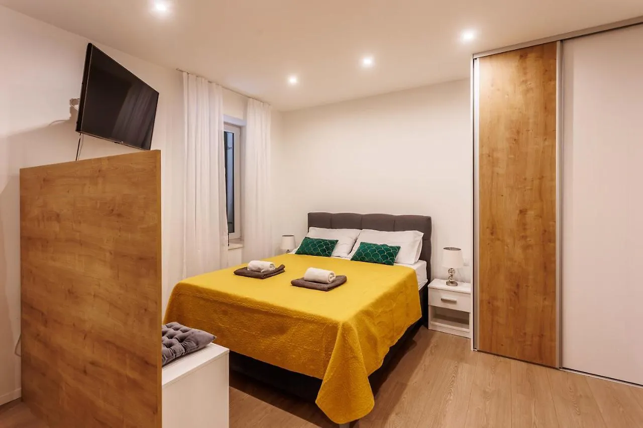 Blue Pearl-Split Town Center Apartament Appartement